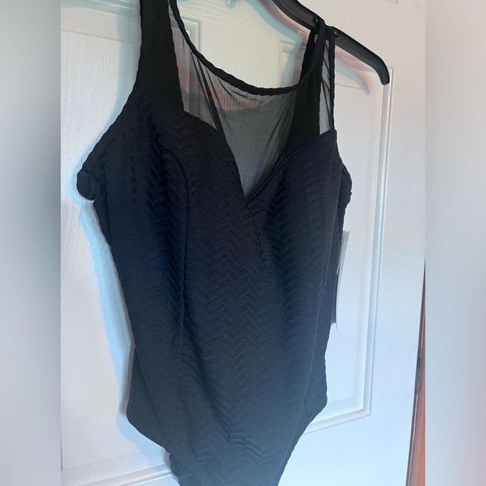 Longitude Half Moon Mesh Torso Tummy Control Swimsuit Size 10 Black NWT - Picture 5 of 7